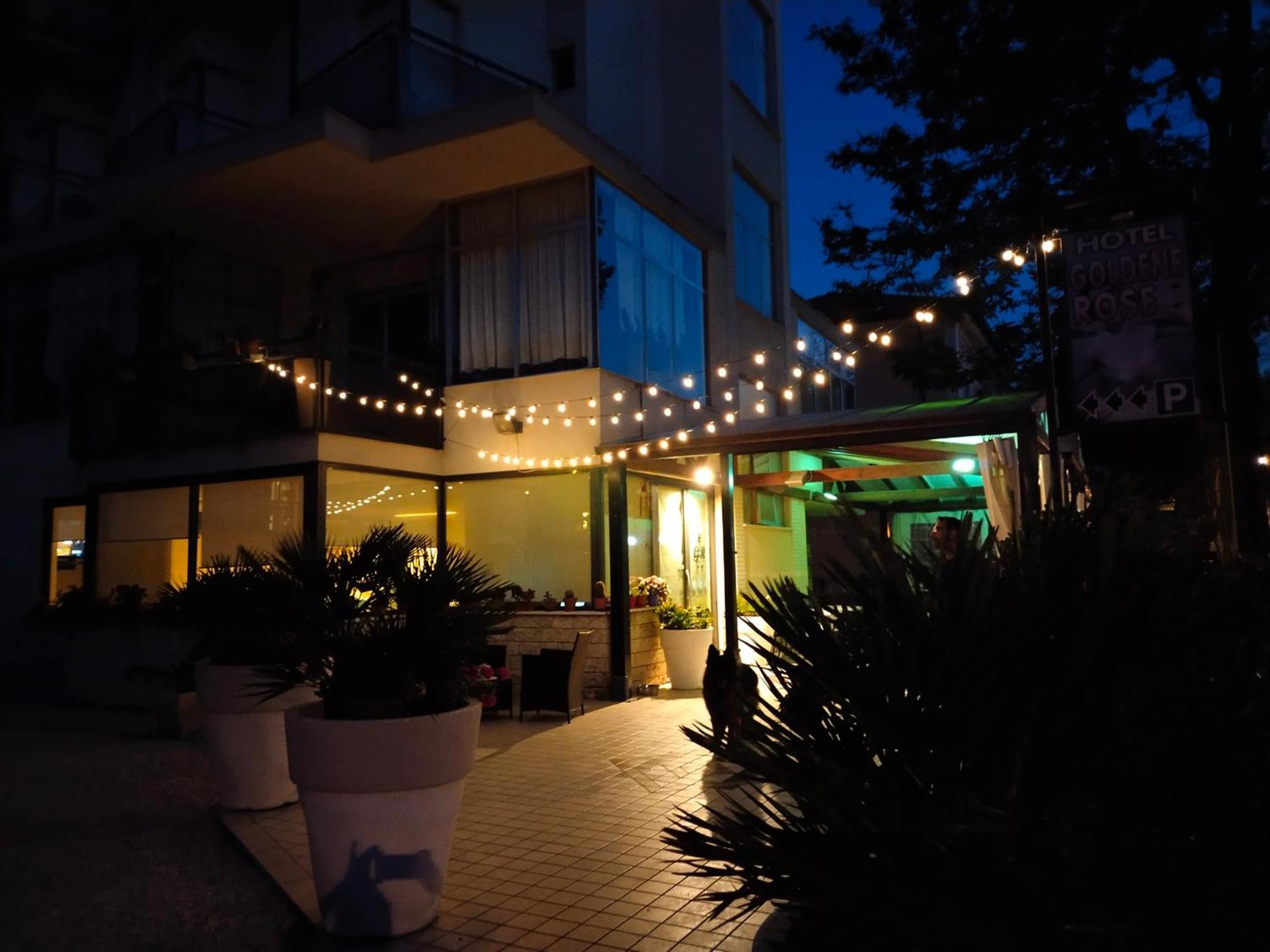 רימיני Hotel Goldene Rose מראה חיצוני תמונה