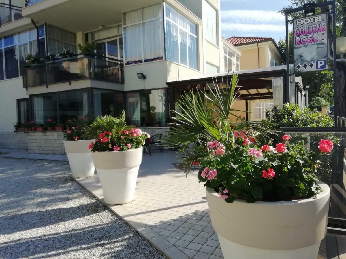 רימיני Hotel Goldene Rose מראה חיצוני תמונה
